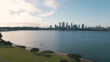 Perth-city-skyline-from-foreshore-dusk-4K-25FPS
