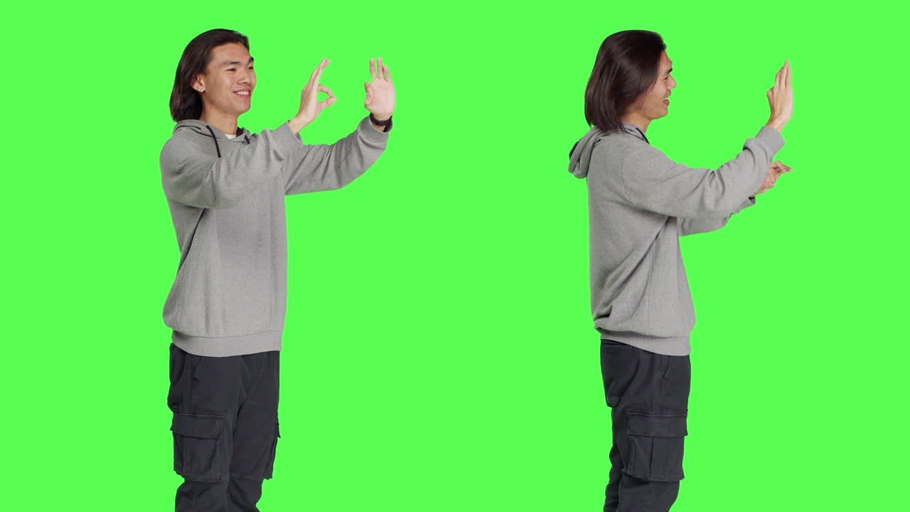 스튜디오에서 오케이 기호를 표시하는 모델링