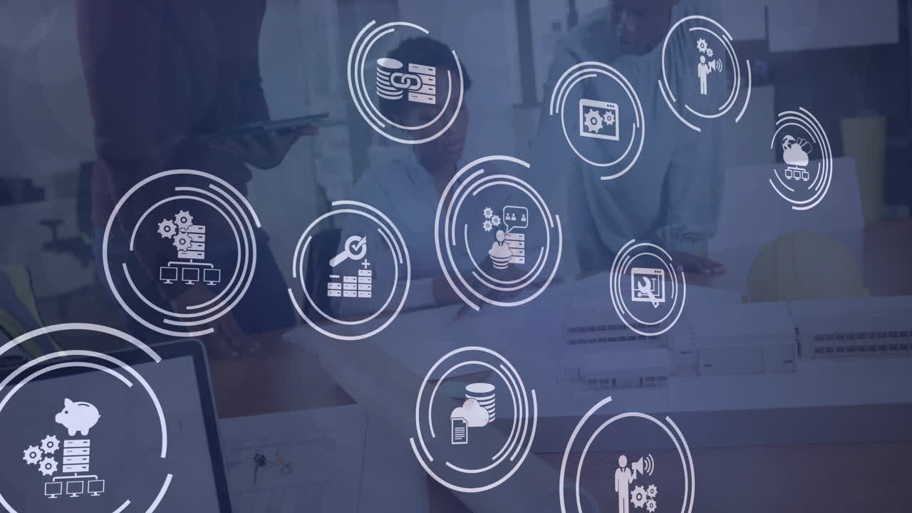 animación de iconos digitales y procesamiento de datos sobre diversas personas de negocios en la oficina