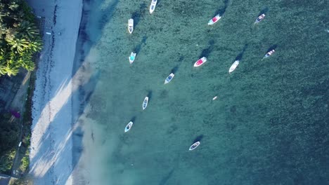 Top-down-view-of-the-coastline