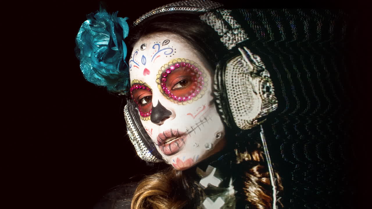 mujer muerta glitch 4k 10