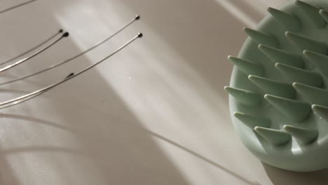 scalp massager designed to promote hair health, treating dandruff and alopecia