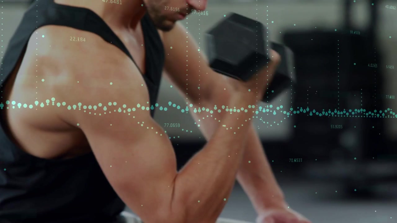 Uomo che prende un manubrio ed esegue curl seduto per il fitness, con una forma d'onda che traccia le ripetizioni, e la telecamera che zooma.