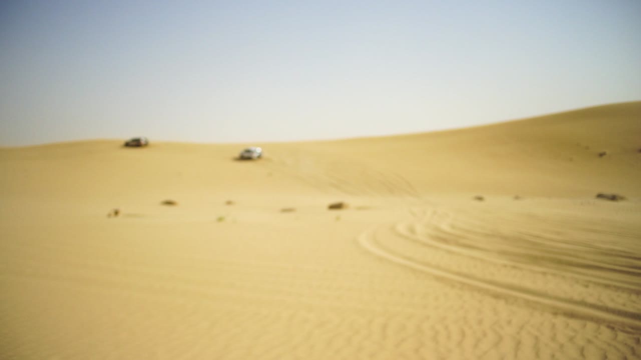 coches en el desierto