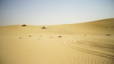 coches en el desierto