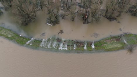vista aérea de la inundación del río