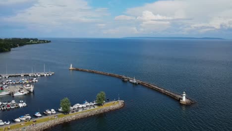 Northern-And-Southern-Lighthouses-Of-Hjo-Harbour-In-Lake-Vattern,-Sweden