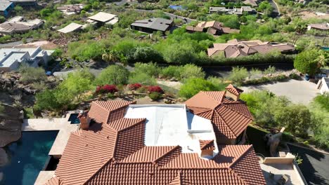 Large-house-in-desert-mountain-neighborhood