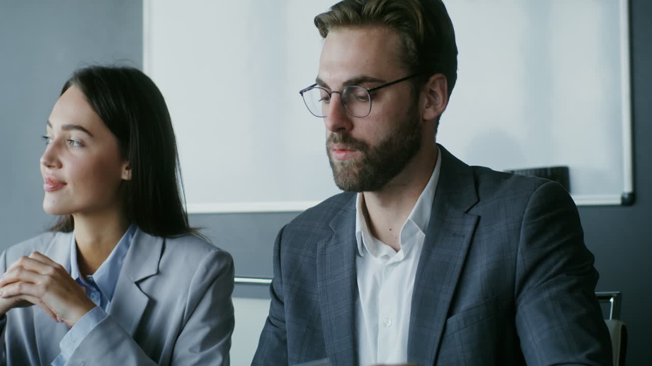 reunión de negocios en curso