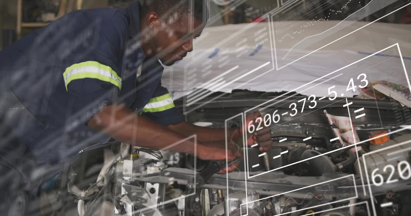 Mecánico metiendo las manos en el compartimento del motor, girando un perno para reparar mientras los gráficos resaltan las piezas