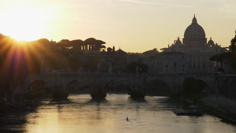 Atardecer-De-Verano-Del-Vaticano