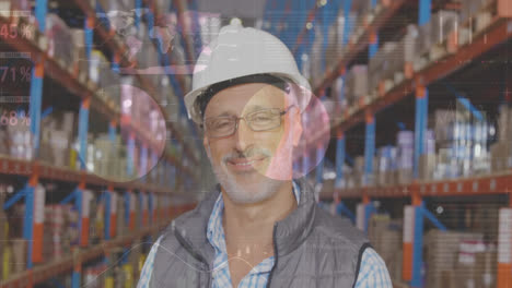 animación del procesamiento de datos sobre el hombre que trabaja en el almacén