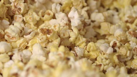 Popcornmaschine-Zum-Mischen-Von-Frischem,-Heißem-Popcorn.-Popcorn-Hintergrund