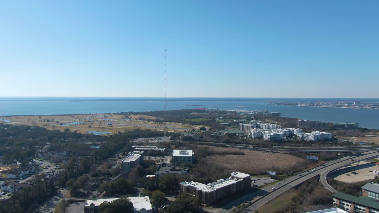 마운트 프레젠트 해안선의 닝 에어리얼은 큰 케이블 다리를 드러낼 수 있습니다. - 아서 라베넬 jr.