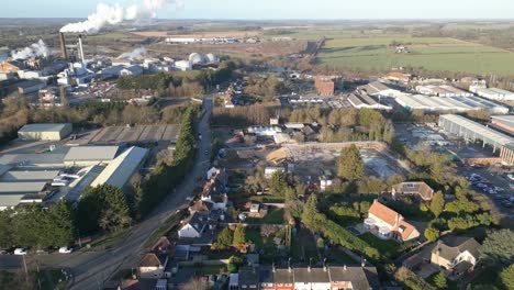 Bury-St-Edmunds-Mostrando-Zona-Industrial-Y-Barrio-Residencial,-Día-Despejado,-Vista-Aérea