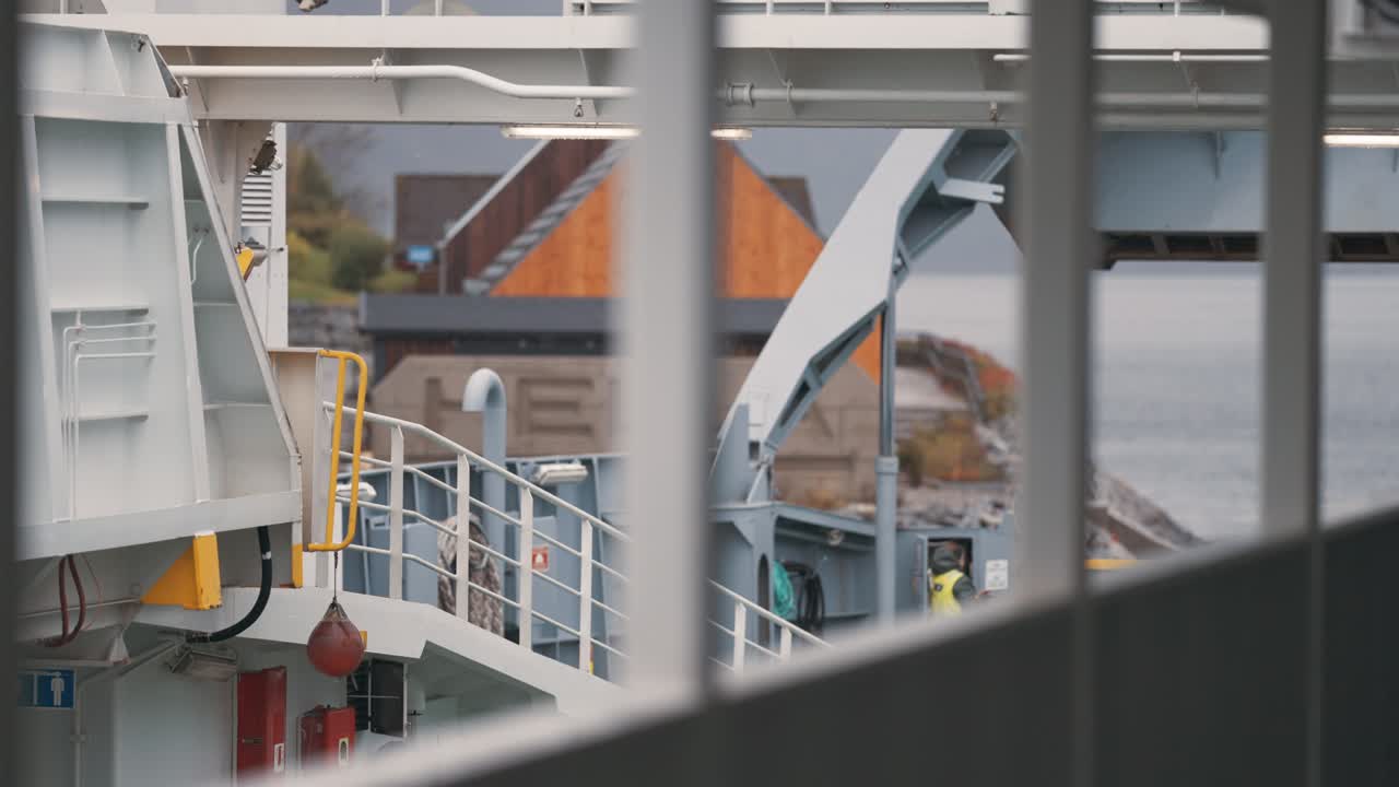 헬라 부두에서 출발하는 페리에서 바라본 풍경