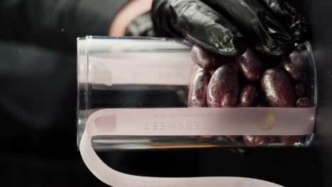 packaging gourmet chocolates
