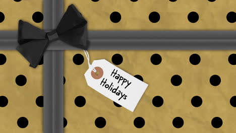regalo de navidad en embalaje festivo