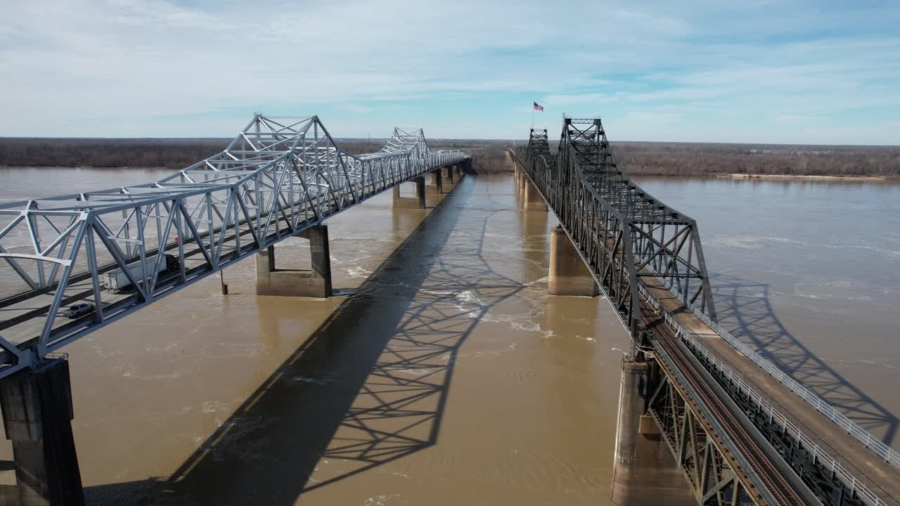 Vicksburg Bridge, Mississippi River, 4K Drone Footage