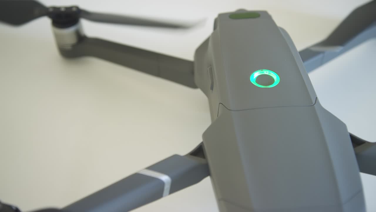 드론 전원 켜기