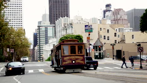 san francisco cable car on city street