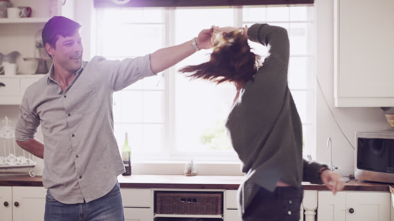 오늘 밤 데이트를 위해 움직임을 연습해야 해