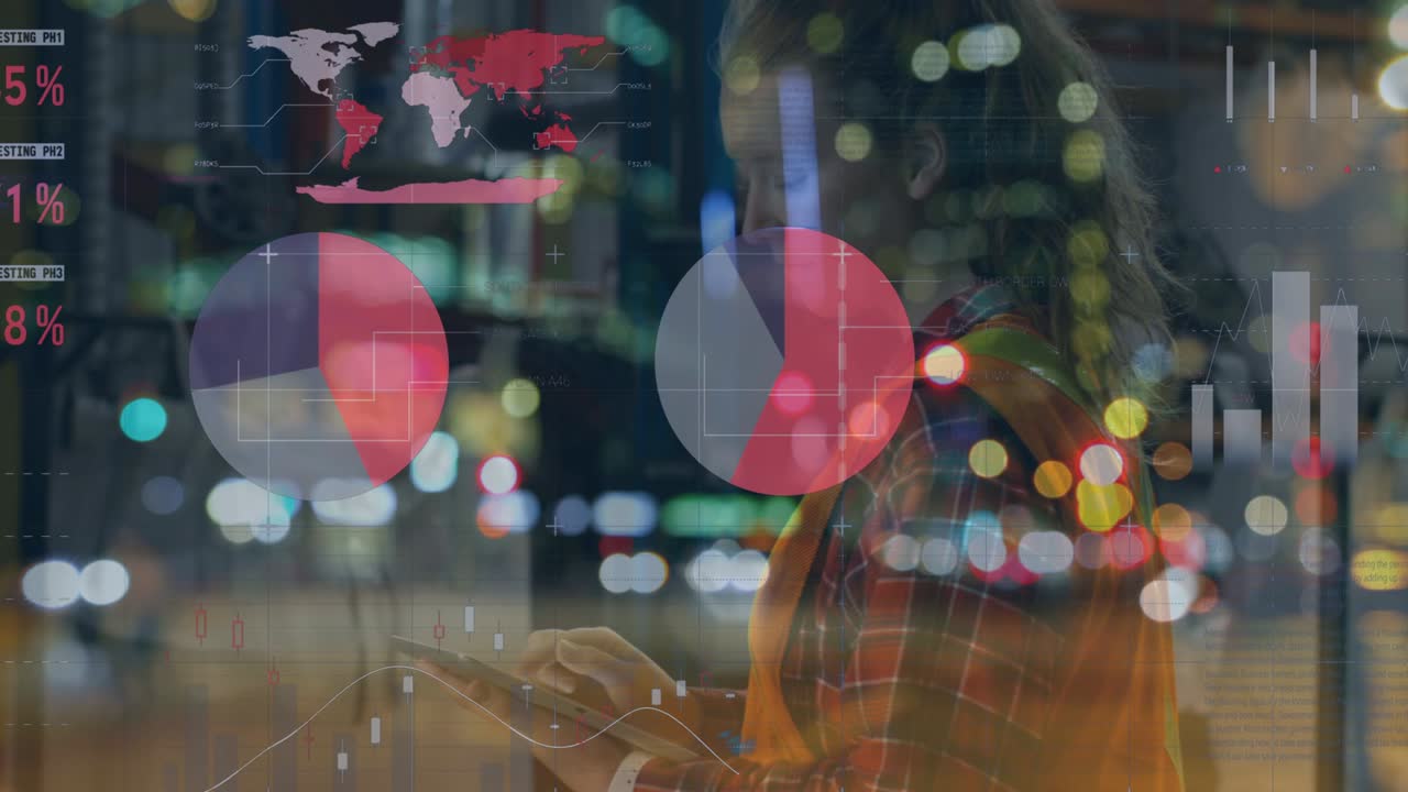 animación del procesamiento de datos sobre una trabajadora de almacén con una tableta en el centro de envío