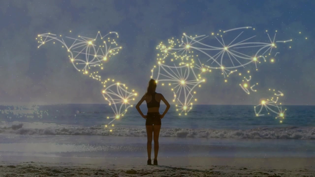 Luce solare che accende i nodi, donna sulla riva che osserva il raggruppamento e il collegamento in una mappa del mondo illuminata per la tecnologia.
