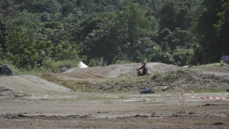 serikin bau dirt bike race,kuching,borneo.