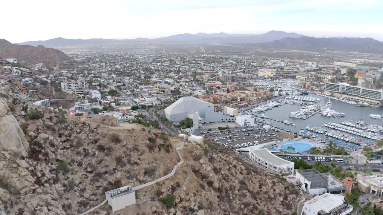 카보 산 루카스 해변의 4k 드론 샷