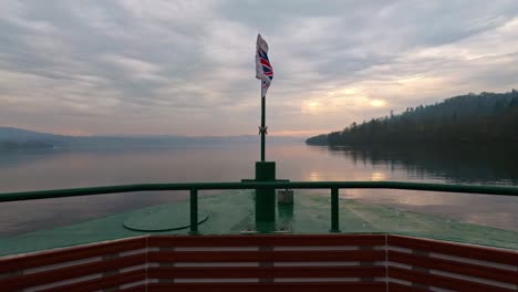 Footage-of-the-red-cruise-on-lake-Windermere,-Sailing-from-Bowness-to-Ambleside