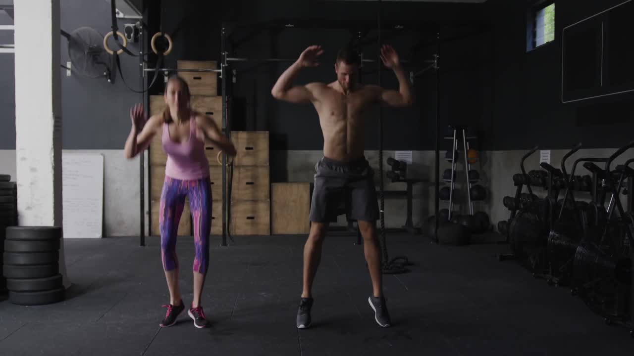 Cross training in palestra