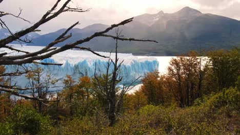 Natural-Patagonian-Landscape-in-Perito-Moreno-Glacier,-Argentina,-Dreamy-Natural-Patagonia,-Ice-Field-at-Los-Glaciares-National-Park,-Travel-Destination