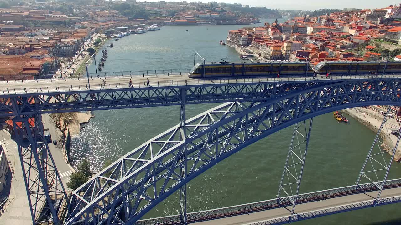 Porto Skyline Em Porto, no distrito de Porto, Portugal