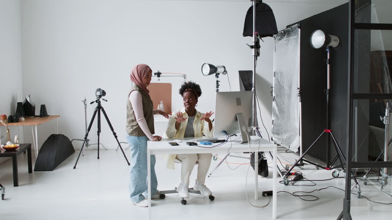 Photographers looking at pictures