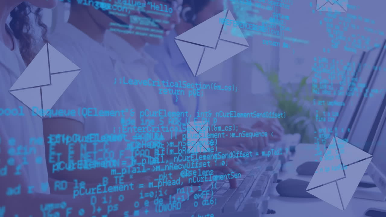 Animasjon av konvoluttikoner og databehandling over forretningsfolk som bruker telefonhodesett