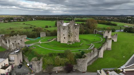 Trim-Castle,-Grafschaft-Meath,-Irland,-Oktober-2023