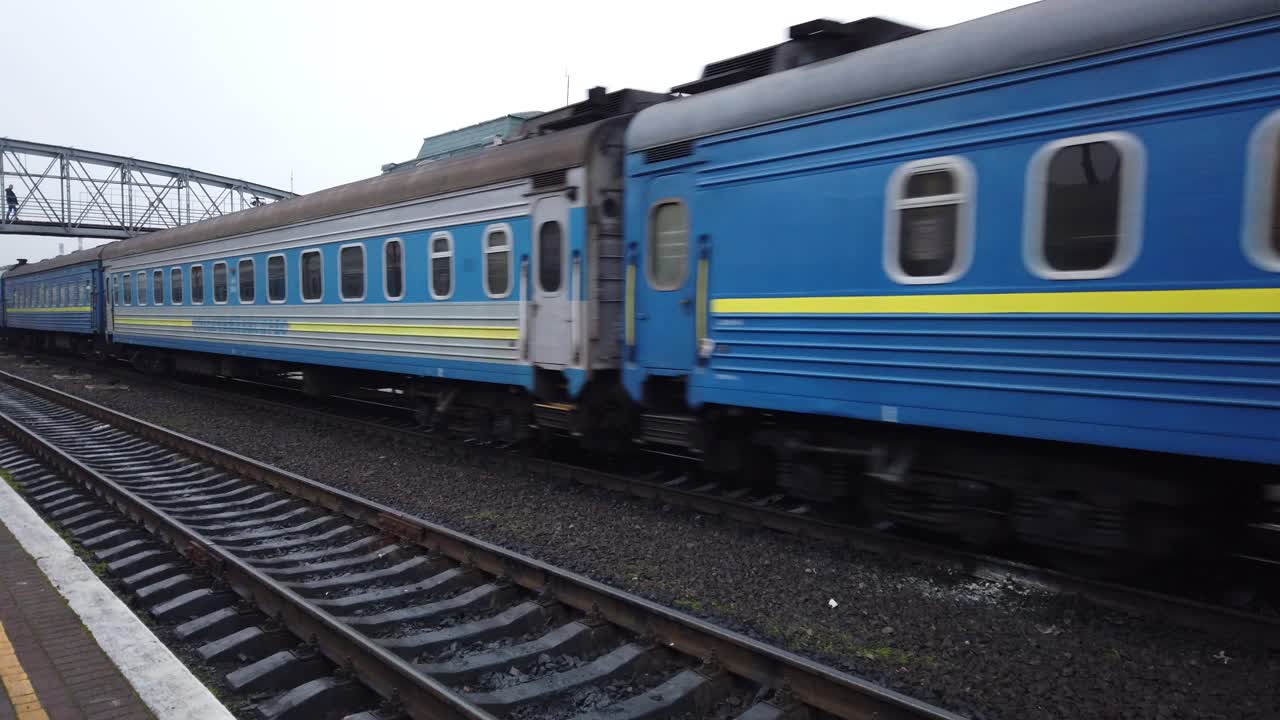 Penembakan kereta. Penembakan di stasiun kereta api Ukraina