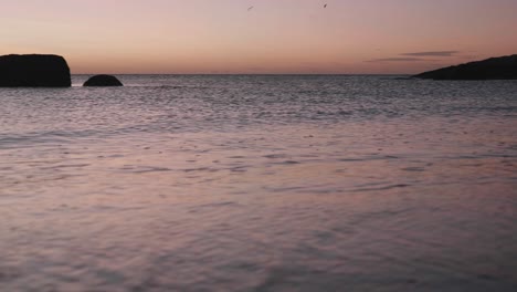 Puesta-De-Sol-En-La-Playa-En-Bowen-Australia