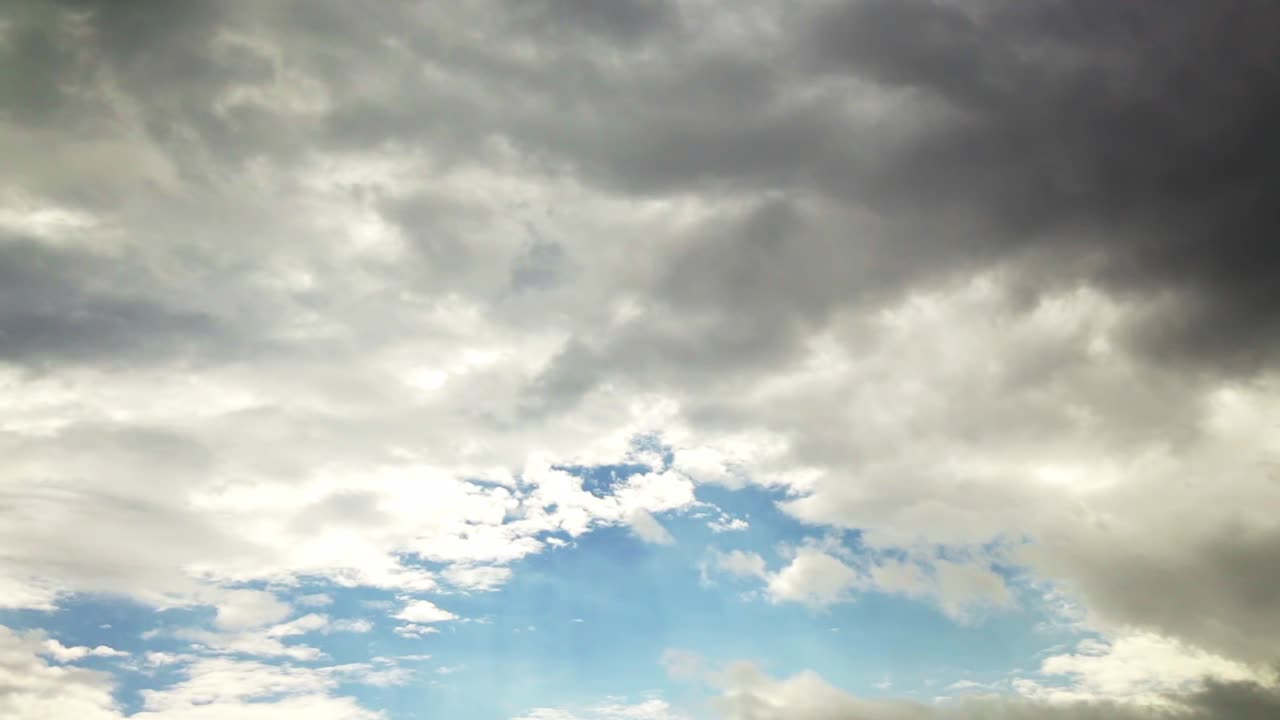 타임  ⁇ 스 구름이 많은 자연