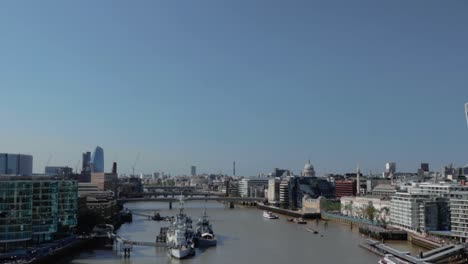 Pan-Shot-View-Of-London-City---The-Shard