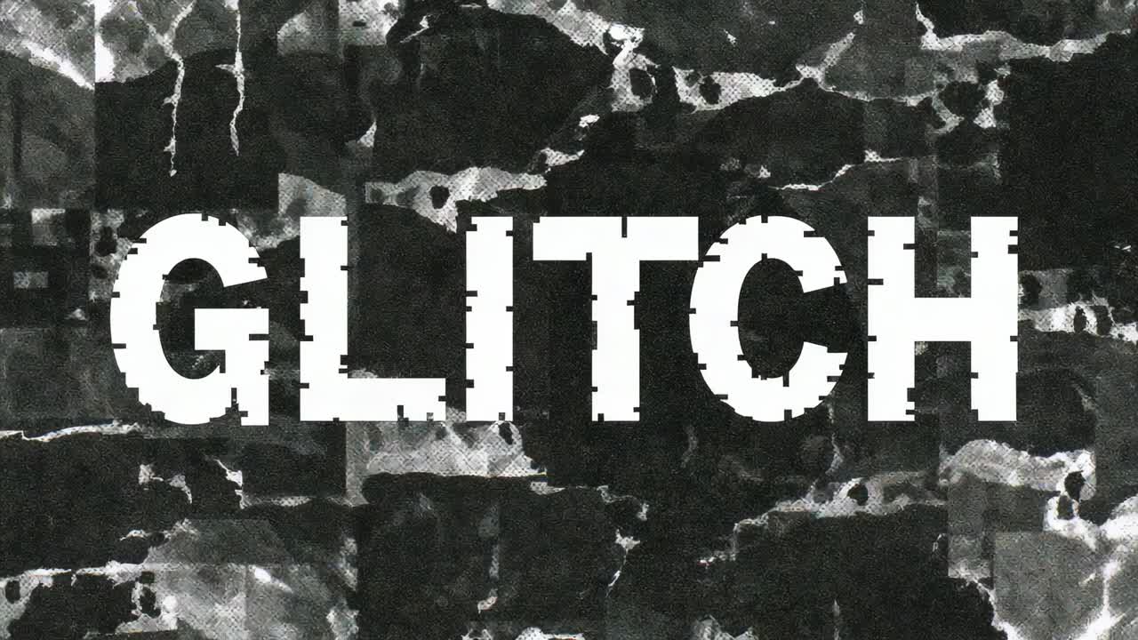 Смещение GLITCH, циклическое изменение оттенка и затухание с блочными помехами на VHS-карте, движущиеся кадры, создающие шум