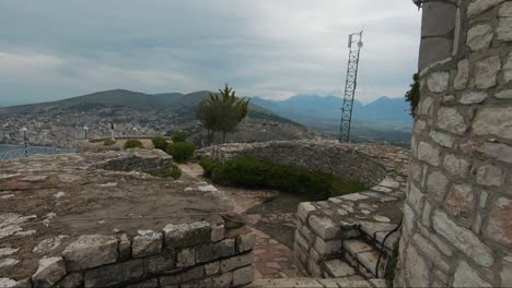 Darnai-Castle-In-Der-Nähe-Von-Sarande-In-Albanien,-Filmische-Orte