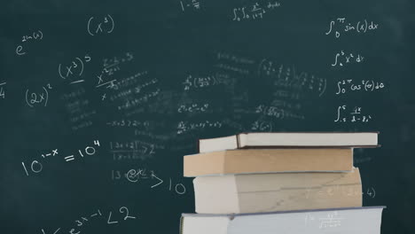 libro contra ecuaciones matemáticas en la pizarra