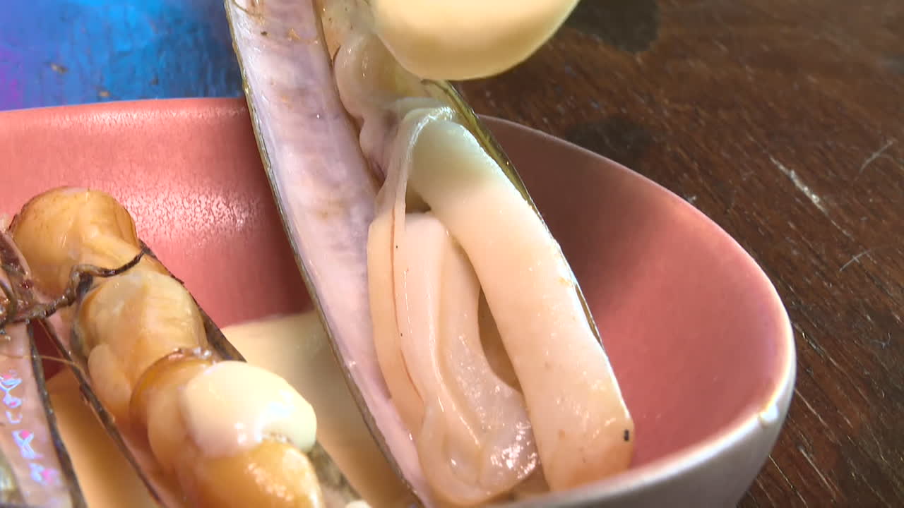 Creamy Clams and Shellfish Dish