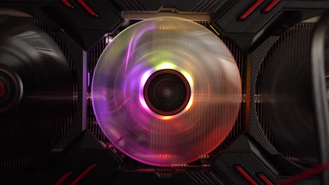 primer plano del ventilador de la placa de video con luces rgb