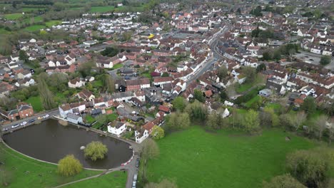 Great-Dunmow,-Essex,-Straßen-Und-Wege,-Britische-Luftaufnahmen,-4K