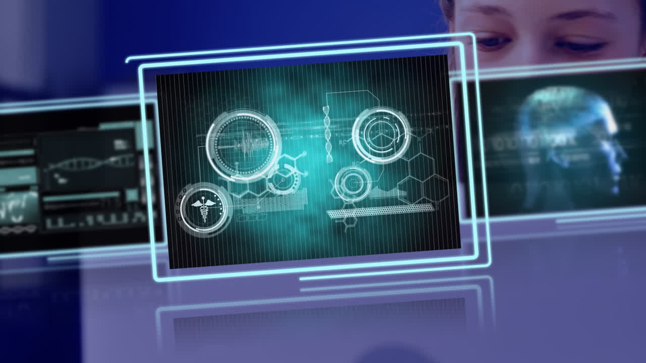 pantallas múltiples con procesamiento de datos sobre chica caucásica usando computadora portátil en la clase en la escuela