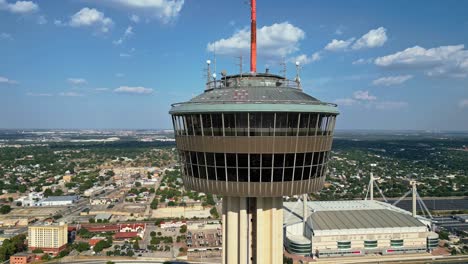 tower of the americas, san antonio, 750 feet tall and built for 1968 world fair