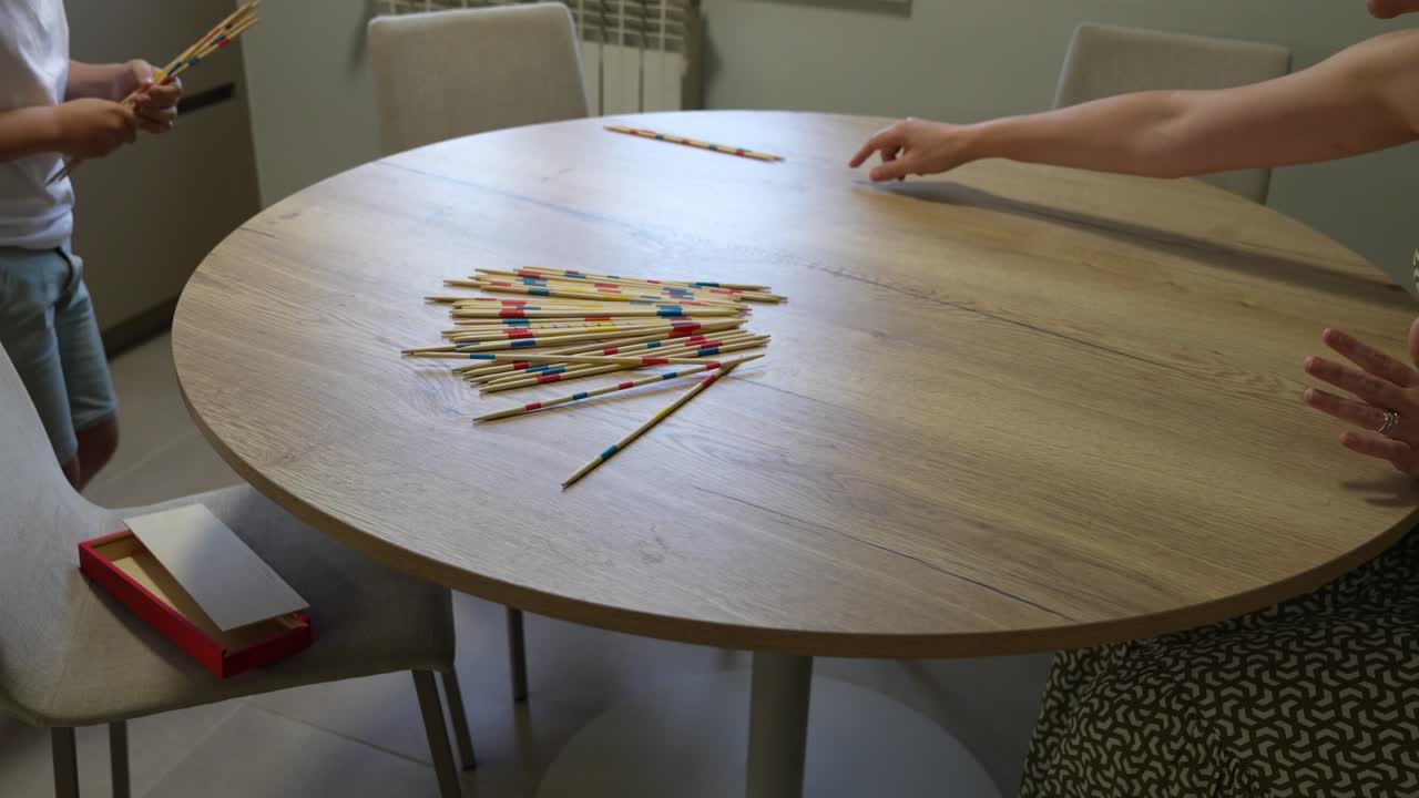 Jugando a Mikado